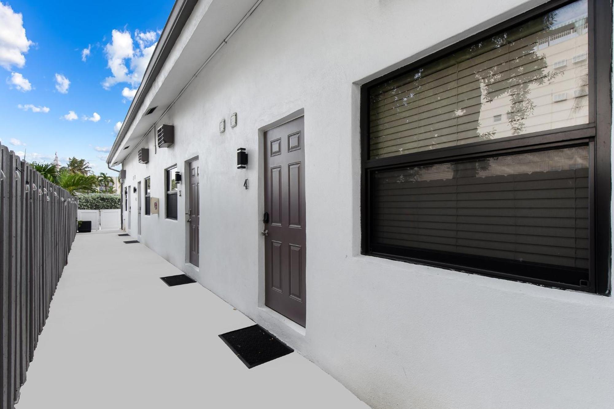 Oceanside Boutique Loft Apt Cozy Beach Unit # 7 Hollywood Exterior photo